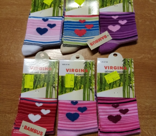 Ponožky dívčí bambusové se srdíčkama 27-38