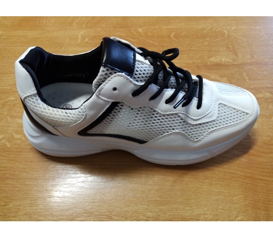 Sneakersy dámské bílé s černými doplňky se síťkou - 40